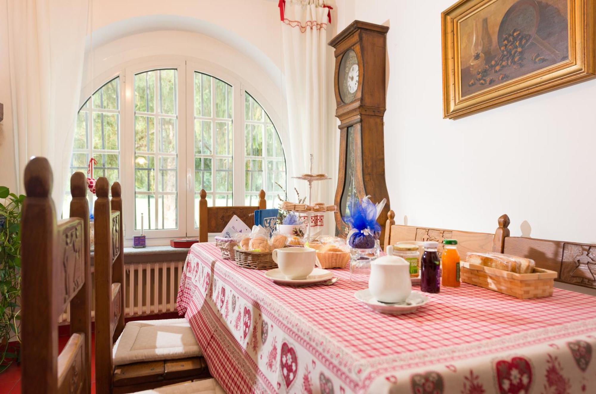 לינה וארוחת בוקר Luserna San Giovanni Blu Lavanda Bed & Breakfast מראה חיצוני תמונה